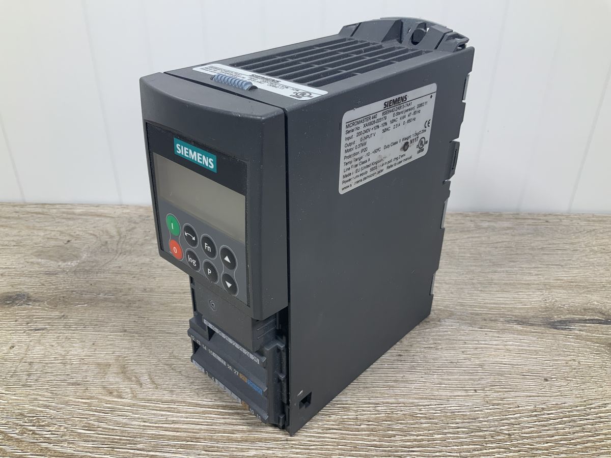 Micromaster 440 6SE440-2AB13-7AA1